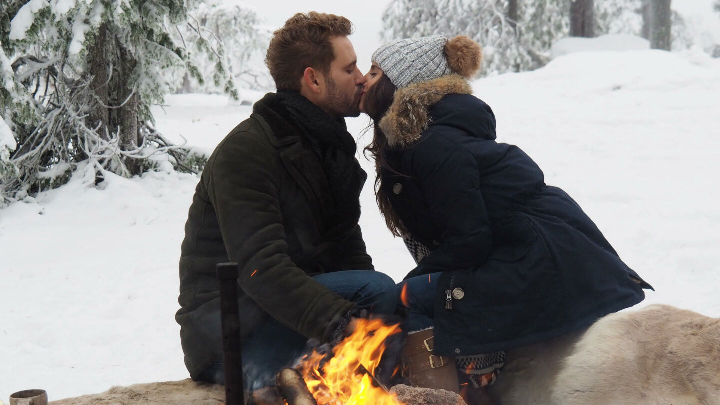 Romance on the Arctic Circle on The Bachelor, Season 21