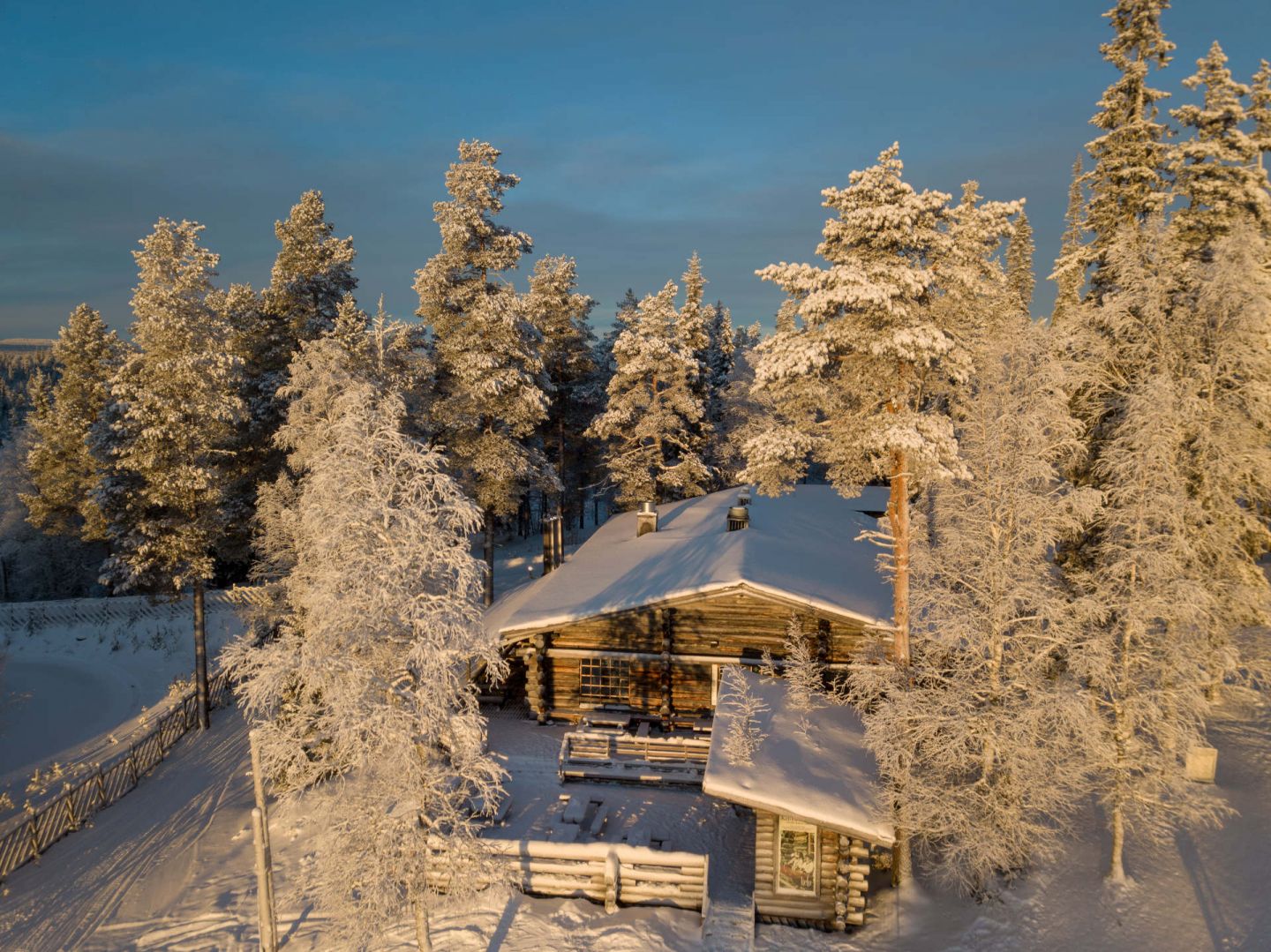 The log cabin restaurant Keloravintola in Salla, Finland
