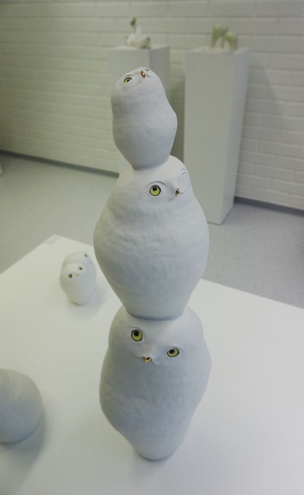 Snowy owl ceramics at Miki Studio in Posio, Finland