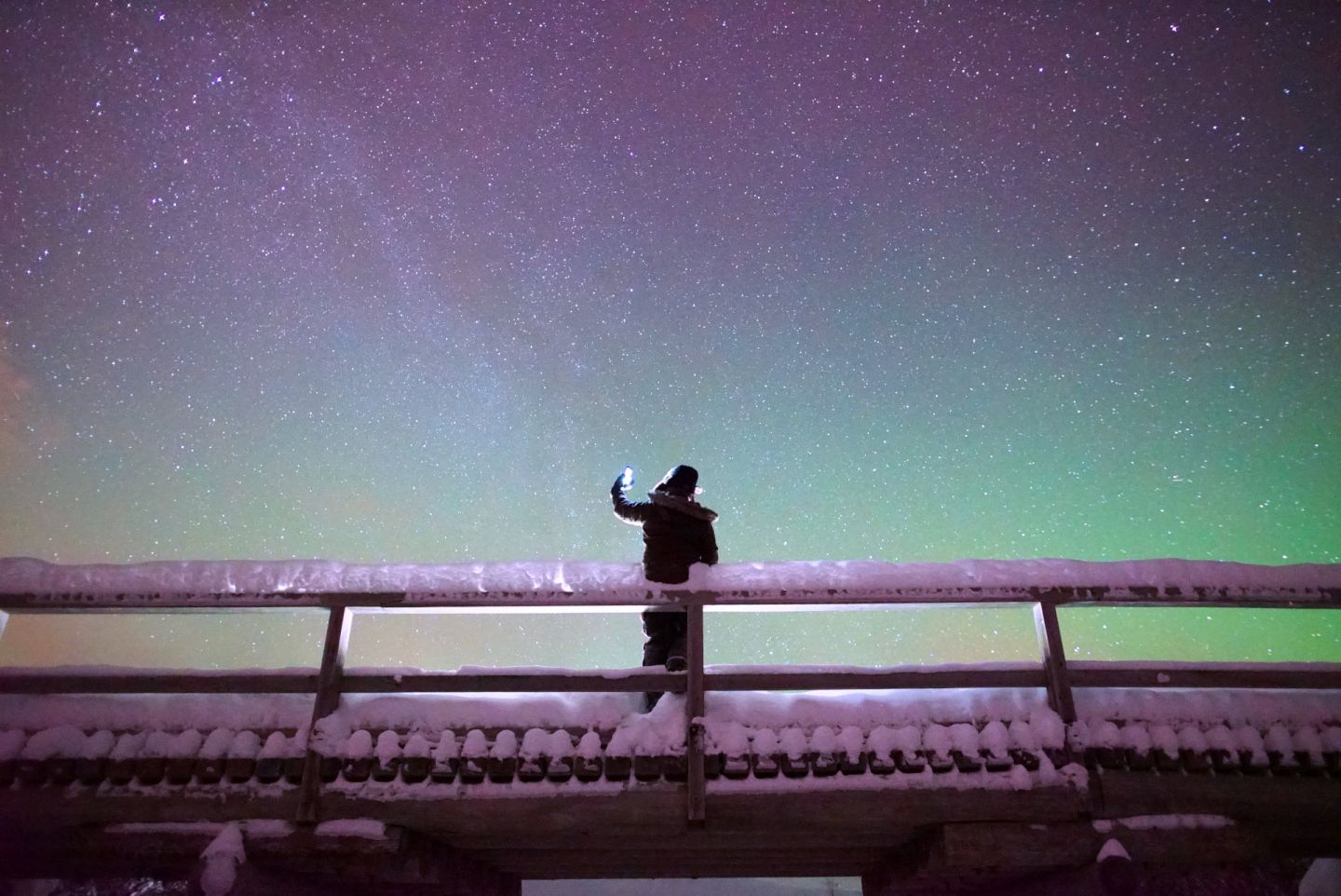 Photographing the Northern Lights with a phone in Finnish Lapland