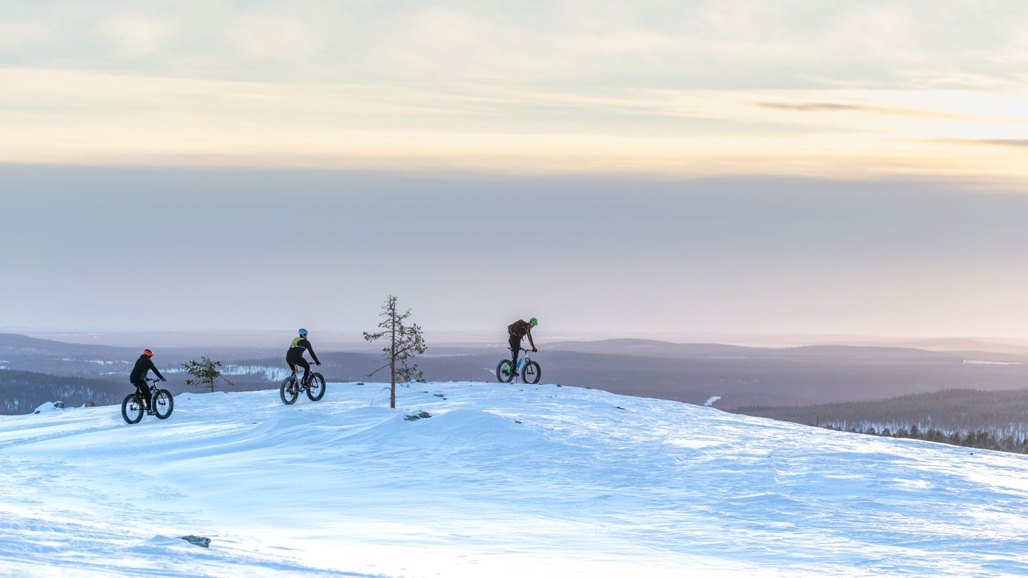 Winter biking in Lapland