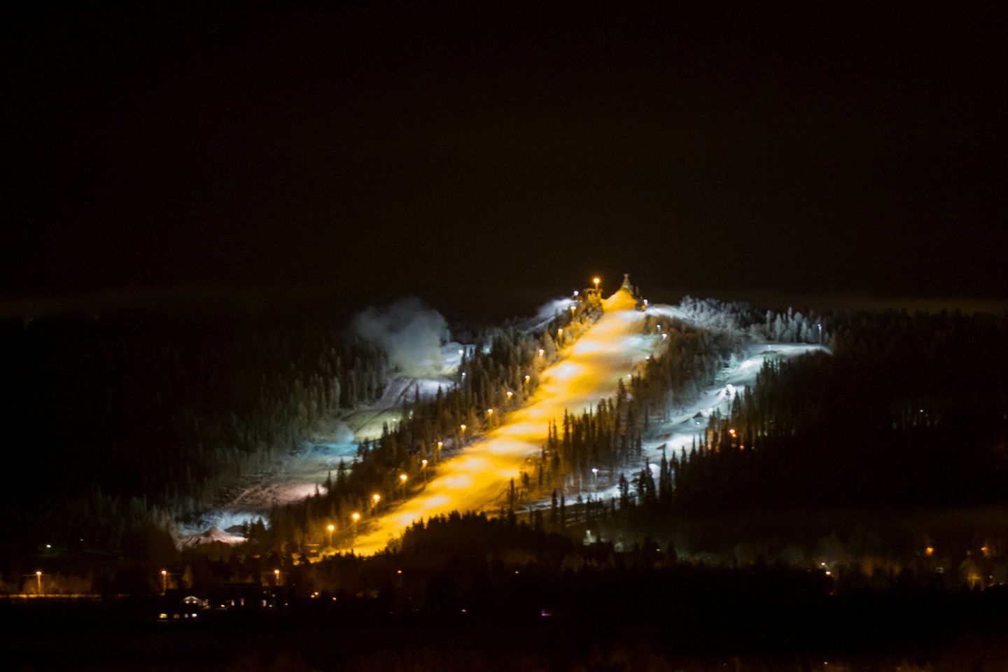 Ounasvaara Ski Resort in Rovaniemi, Finland at night