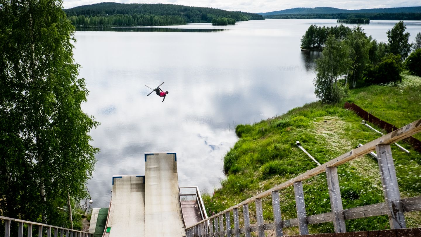 Severi Vierelä Kemijärven vesihyppyrillä