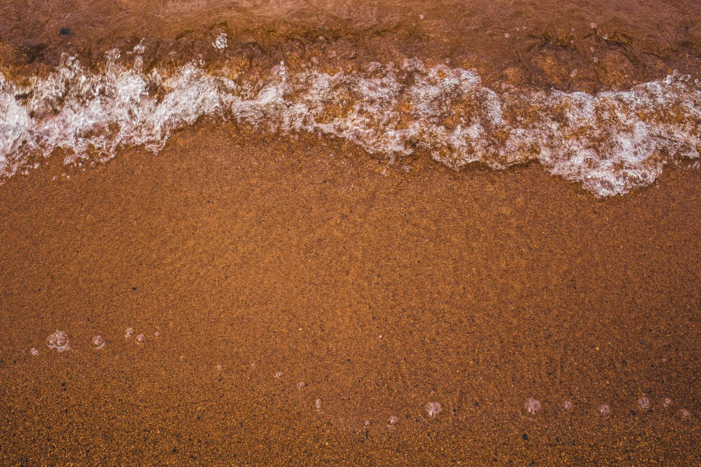 red sand at Pallasjärvi | beaches in finland