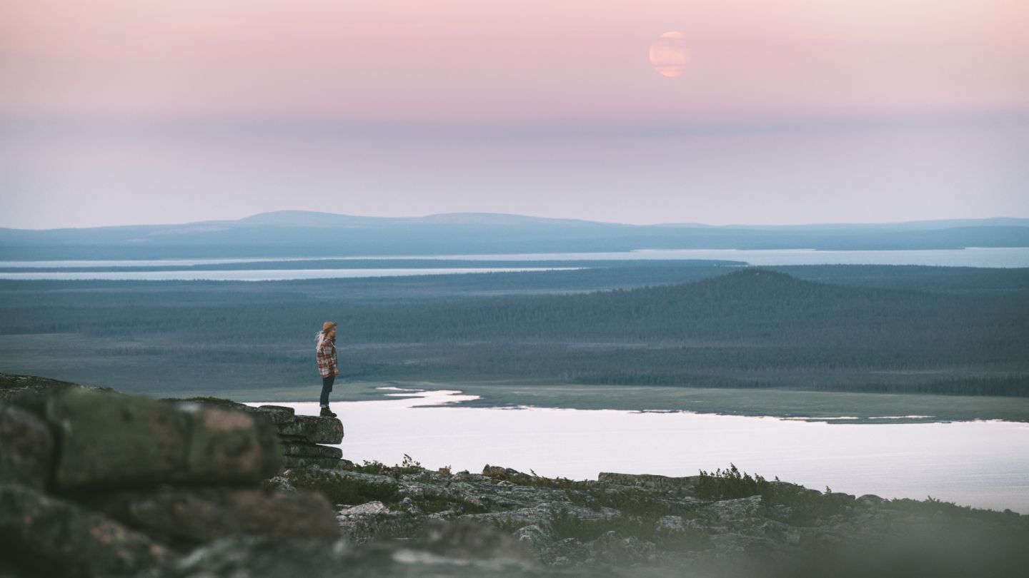 Retkeilijä Pyhä-Nattasella