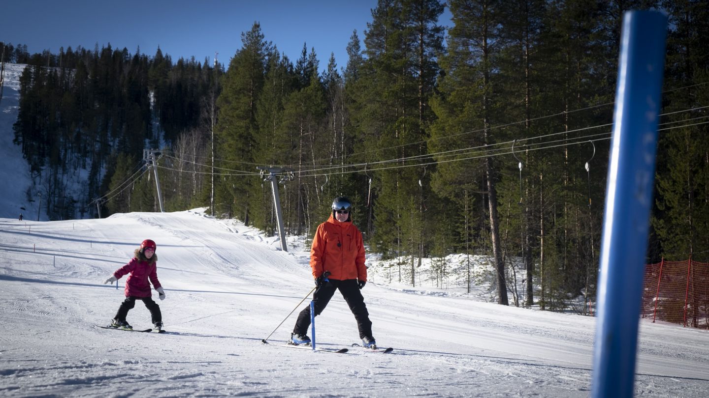 Hiihdonopetus hiihtokoulu Suomutunturi