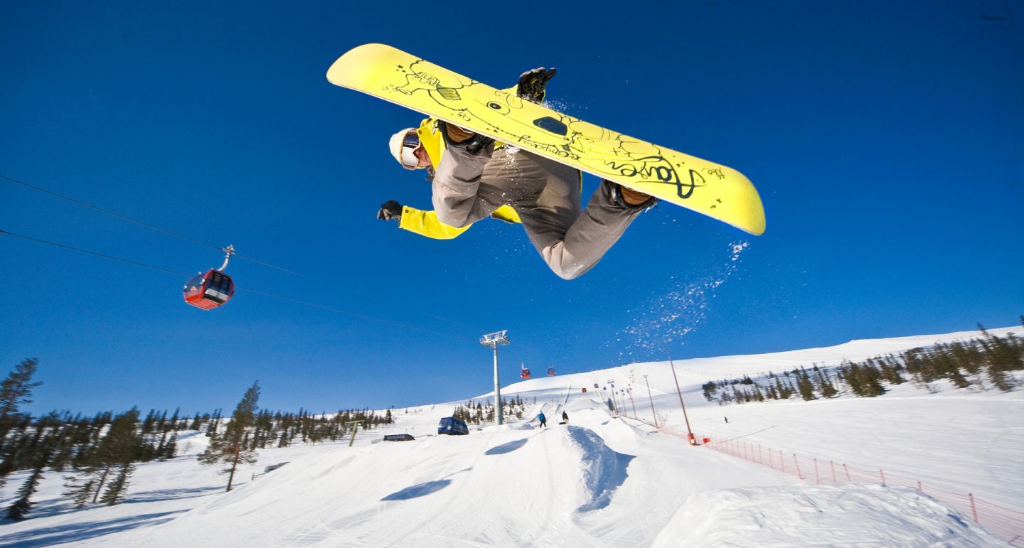 Snowboarding in Finnish Lapland