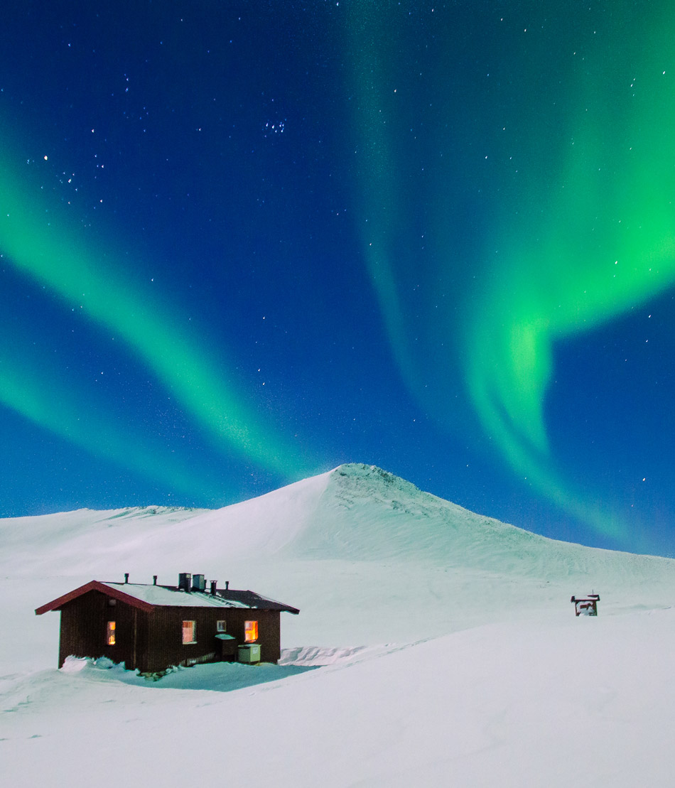 All About Northern Lights & Aurora Borealis