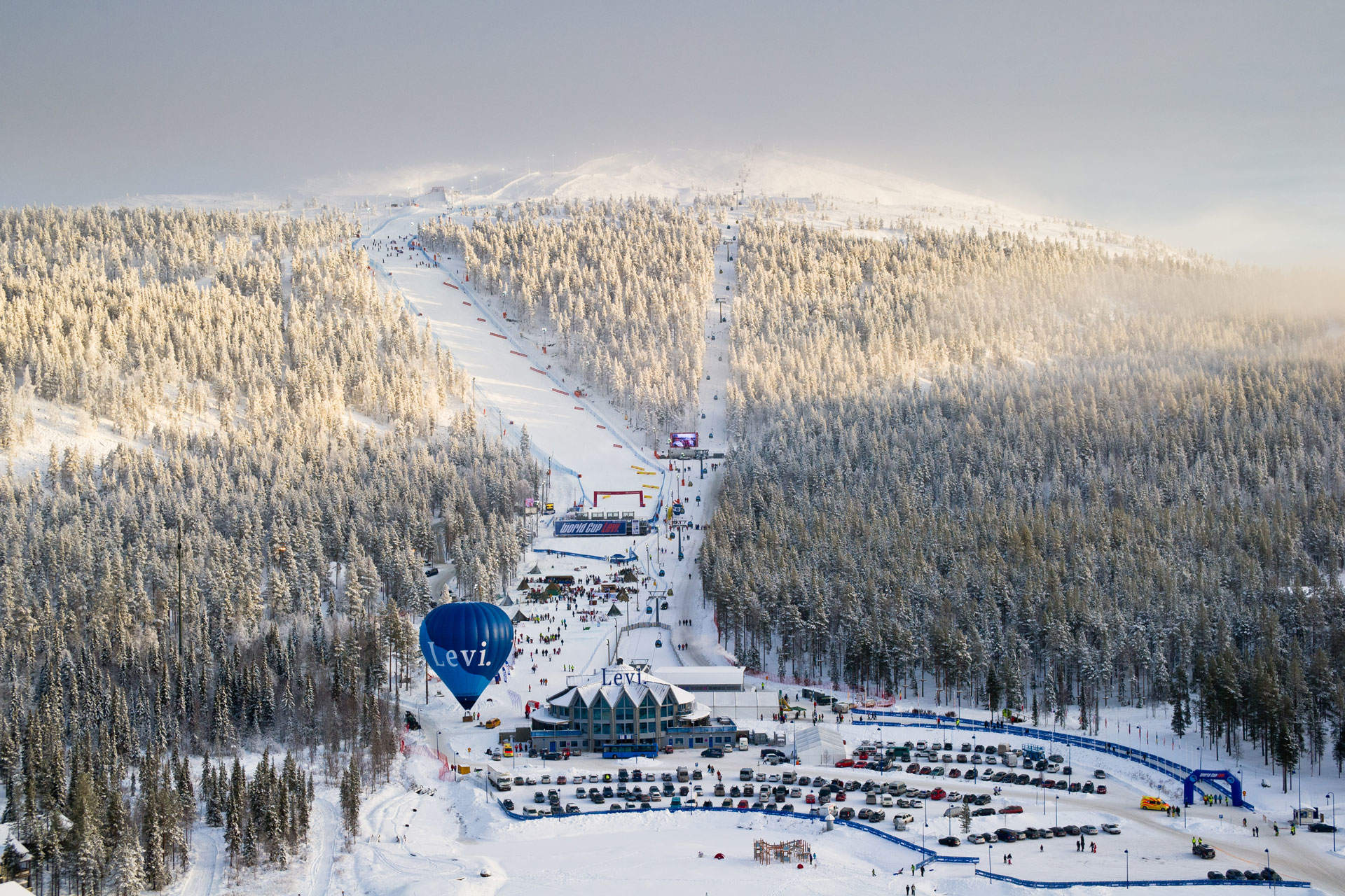 Горнолыжные курорты финляндии. Леви Финляндия горнолыжный курорт. Леви Лапландия Финляндия. Финляндия лыжные курорты Леви. Леви Финляндия лыжные трассы.