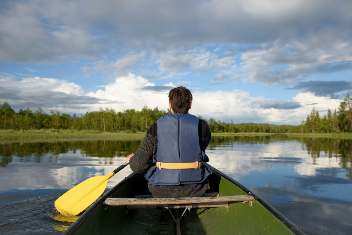 Rowing on the rivers and rapids of Muonio, a Finnish Lapland filming location