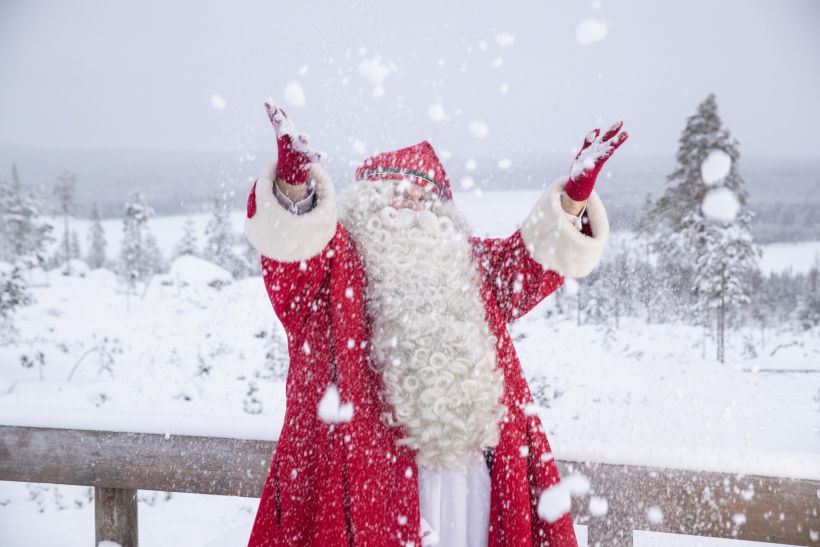 Christmas Bucket List: Santa celebrates mid-winter