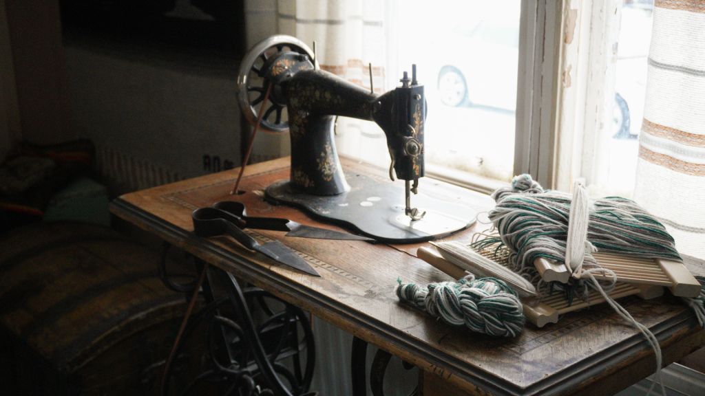 The reindeer museum in Torassieppi tells the story of local people with remained tools and clothing pieces.