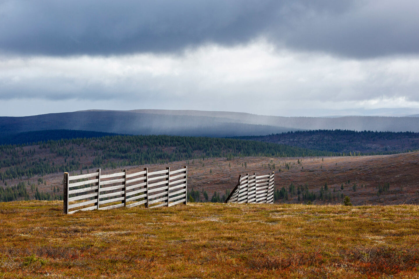 An autumn day on the fells in Inari, a Finnish Lapland filming location