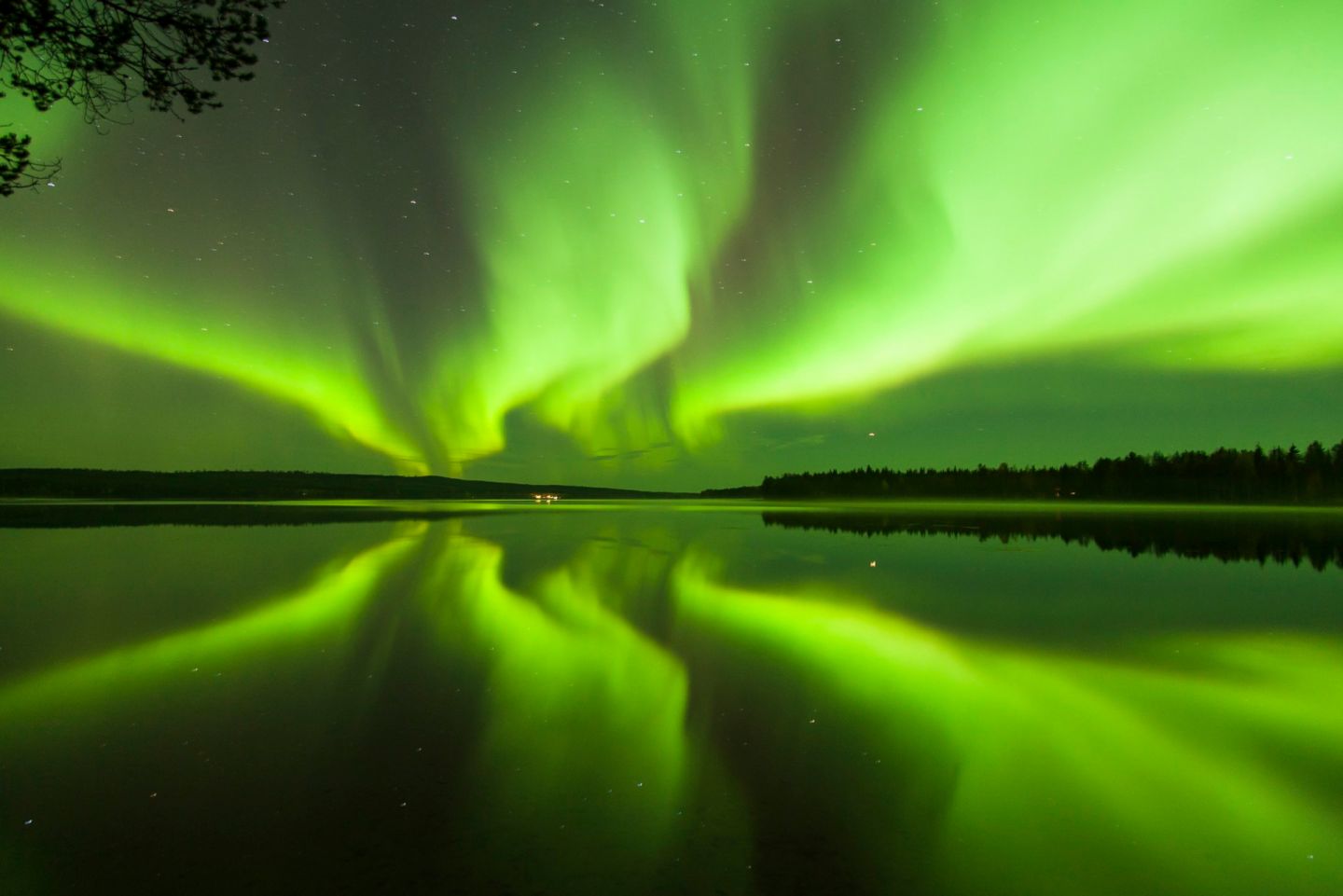 Reflecting Northern Lights in Rovaniemi, Finland