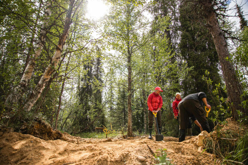 Digging for gold at Tankavaara Gold Village in Sodankylä, a Finnish Lapland filming location