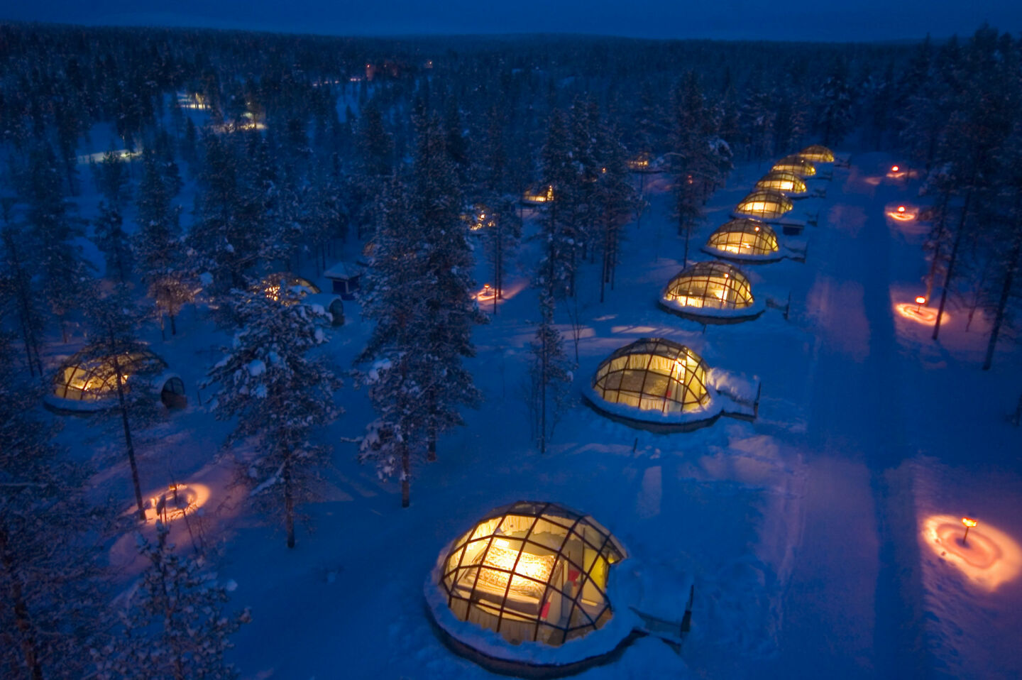 Aurora bubbles in Kakslauttanen Resort in Sompio & Sodankylä, Finland