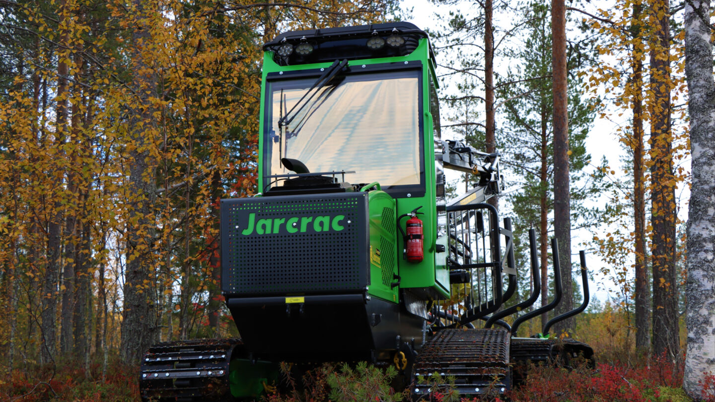 Teollisuusyritys Jarcrac Forest Finland rakentaa pienmetsäkoneita Ranualla Lapissa.