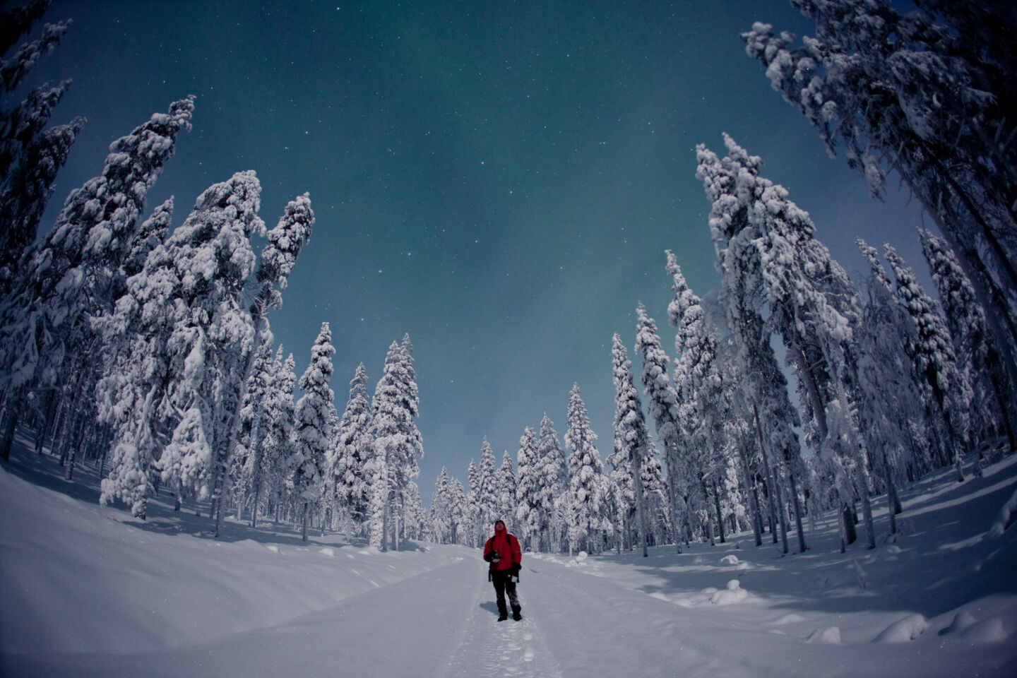Everyman's Right means you can film in most places and in most cases without a film permit in Finnish Lapland
