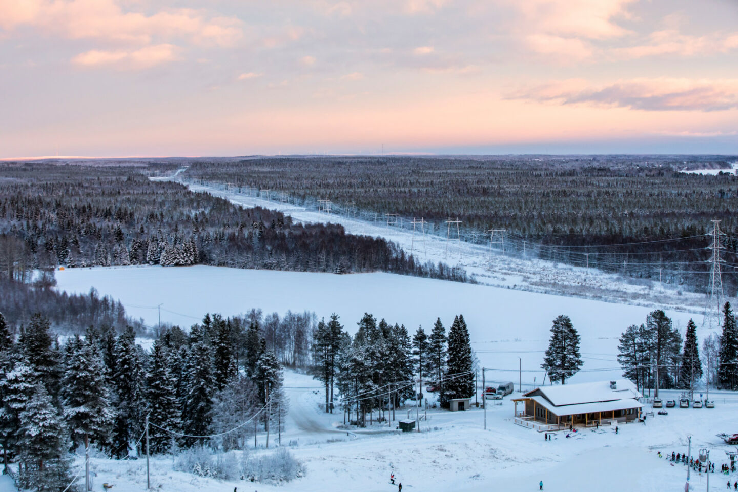 Kalli ski resort in Keminmaa, a retro rural Sea Lapland film location